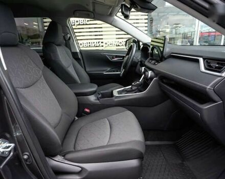 Тойота РАВ 4, объемом двигателя 0 л и пробегом 18 тыс. км за 42006 $, фото 5 на Automoto.ua