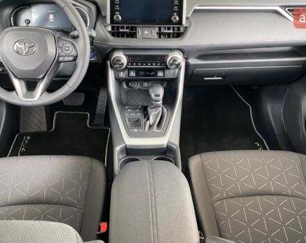 купить новое авто Тойота РАВ 4 2024 года от официального дилера Тойота на Столичному Тойота фото