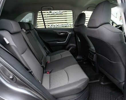 Тойота РАВ 4, объемом двигателя 0 л и пробегом 18 тыс. км за 42006 $, фото 6 на Automoto.ua