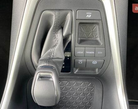 купить новое авто Тойота РАВ 4 2024 года от официального дилера Тойота на Столичному Тойота фото