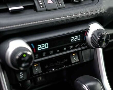 Тойота РАВ 4, объемом двигателя 0 л и пробегом 18 тыс. км за 42006 $, фото 26 на Automoto.ua