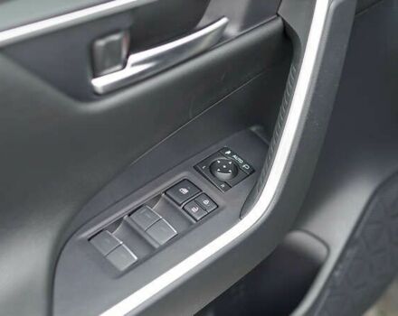 Тойота РАВ 4, объемом двигателя 0 л и пробегом 18 тыс. км за 42006 $, фото 16 на Automoto.ua