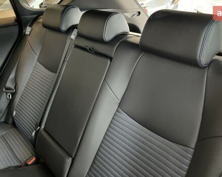 Тойота РАВ 4, об'ємом двигуна 2.49 л та пробігом 0 тис. км за 43665 $, фото 12 на Automoto.ua