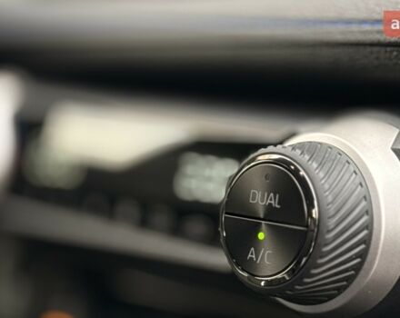 Тойота РАВ 4, об'ємом двигуна 2.49 л та пробігом 0 тис. км за 43350 $, фото 13 на Automoto.ua