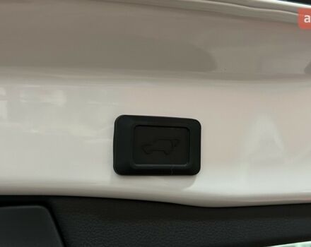 Тойота РАВ 4, об'ємом двигуна 2.49 л та пробігом 0 тис. км за 40508 $, фото 8 на Automoto.ua