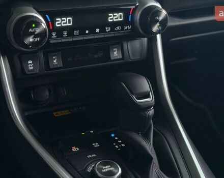 Тойота РАВ 4, об'ємом двигуна 2.49 л та пробігом 0 тис. км за 44469 $, фото 8 на Automoto.ua
