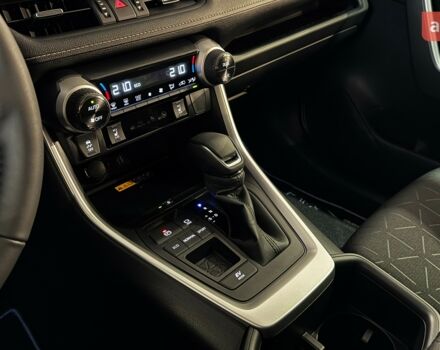Тойота РАВ 4, объемом двигателя 2.49 л и пробегом 0 тыс. км за 39721 $, фото 16 на Automoto.ua