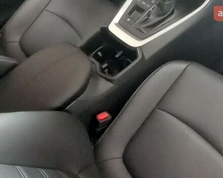 Тойота РАВ 4, об'ємом двигуна 2.49 л та пробігом 0 тис. км за 41463 $, фото 11 на Automoto.ua