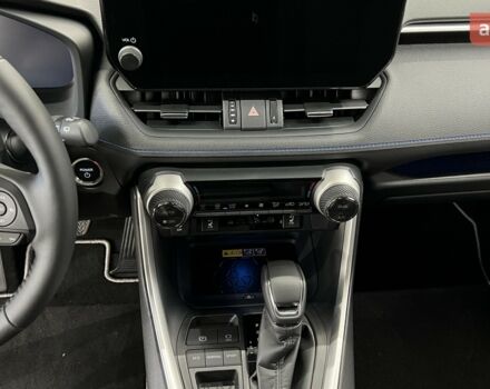 Тойота РАВ 4, об'ємом двигуна 2.49 л та пробігом 0 тис. км за 42059 $, фото 12 на Automoto.ua