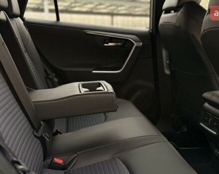 Тойота РАВ 4, об'ємом двигуна 2.49 л та пробігом 0 тис. км за 44192 $, фото 16 на Automoto.ua