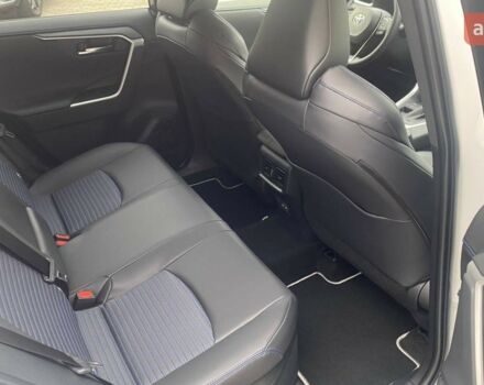 Тойота РАВ 4, об'ємом двигуна 2.49 л та пробігом 0 тис. км за 46893 $, фото 15 на Automoto.ua