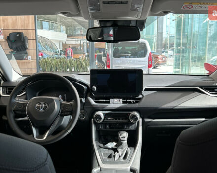 Тойота РАВ 4, об'ємом двигуна 2.49 л та пробігом 0 тис. км за 39316 $, фото 25 на Automoto.ua