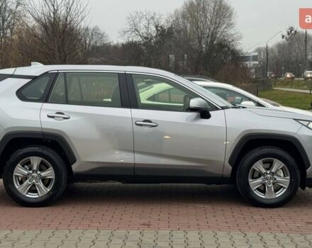 Тойота РАВ 4, об'ємом двигуна 2.49 л та пробігом 0 тис. км за 36501 $, фото 3 на Automoto.ua