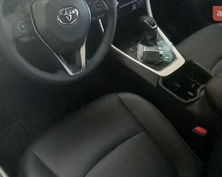 Тойота РАВ 4, об'ємом двигуна 2.49 л та пробігом 0 тис. км за 41463 $, фото 16 на Automoto.ua