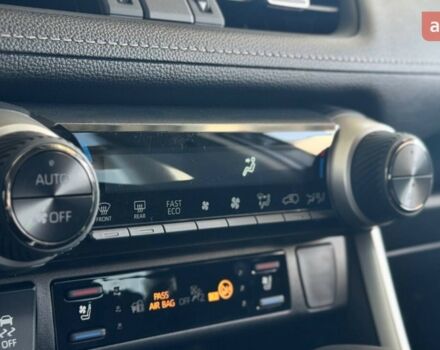 Тойота РАВ 4 2025 у Хмельницькому на Automoto.ua Тойота РАВ 4, об'ємом двигуна 2.49 л та пробігом 0 тис. км за 52068 $, фото 22 на Automoto.ua