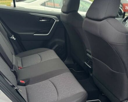 Тойота РАВ 4, об'ємом двигуна 2.49 л та пробігом 0 тис. км за 36501 $, фото 10 на Automoto.ua