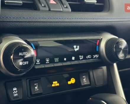 Тойота РАВ 4, об'ємом двигуна 2.49 л та пробігом 0 тис. км за 48585 $, фото 16 на Automoto.ua