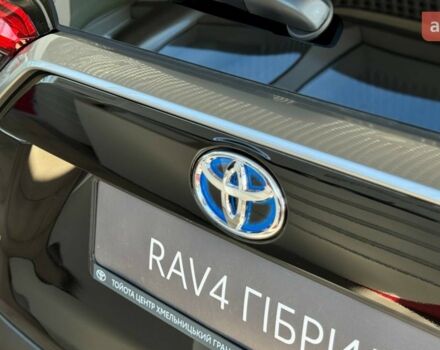 Тойота РАВ 4 2025 у Хмельницькому на Automoto.ua Тойота РАВ 4, об'ємом двигуна 2.49 л та пробігом 0 тис. км за 52068 $, фото 26 на Automoto.ua