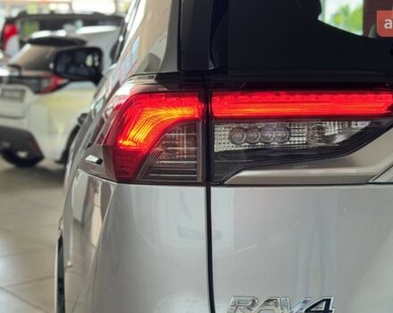 Тойота РАВ 4, об'ємом двигуна 2.49 л та пробігом 0 тис. км за 48585 $, фото 6 на Automoto.ua