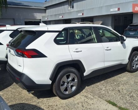 Тойота РАВ 4, об'ємом двигуна 2.49 л та пробігом 0 тис. км за 35884 $, фото 6 на Automoto.ua