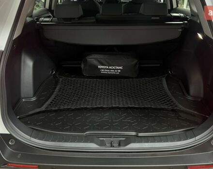 Тойота РАВ 4, об'ємом двигуна 2.49 л та пробігом 0 тис. км за 40508 $, фото 7 на Automoto.ua