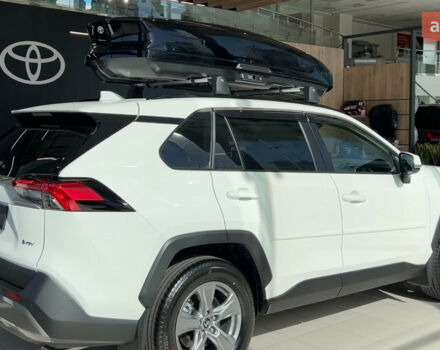 Тойота РАВ 4, об'ємом двигуна 2.49 л та пробігом 0 тис. км за 39316 $, фото 7 на Automoto.ua