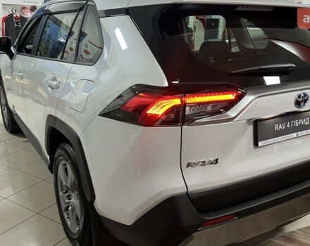 Тойота РАВ 4, об'ємом двигуна 2.49 л та пробігом 0 тис. км за 40508 $, фото 6 на Automoto.ua