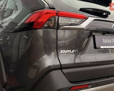 Тойота РАВ 4, об'ємом двигуна 2.49 л та пробігом 0 тис. км за 39046 $, фото 12 на Automoto.ua