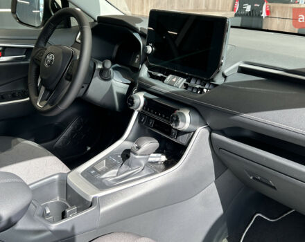 Тойота РАВ 4, об'ємом двигуна 2.49 л та пробігом 0 тис. км за 39316 $, фото 22 на Automoto.ua