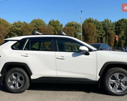 Тойота РАВ 4, об'ємом двигуна 2.49 л та пробігом 0 тис. км за 39462 $, фото 3 на Automoto.ua