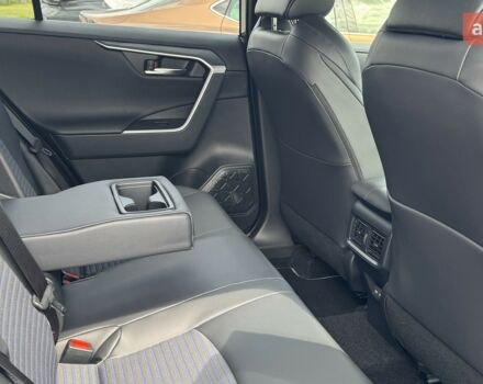 Тойота РАВ 4, объемом двигателя 2.49 л и пробегом 0 тыс. км за 42116 $, фото 22 на Automoto.ua