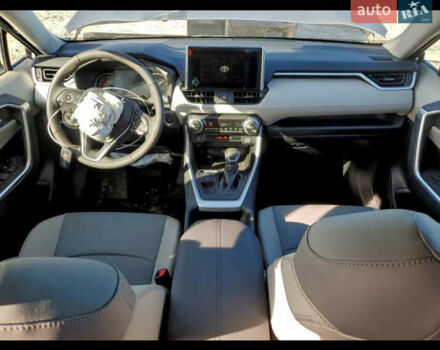 Тойота РАВ 4, об'ємом двигуна 0 л та пробігом 1 тис. км за 23500 $, фото 5 на Automoto.ua