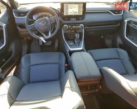 Тойота РАВ 4, объемом двигателя 2.49 л и пробегом 4 тыс. км за 13000 $, фото 7 на Automoto.ua