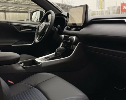 Тойота РАВ 4, об'ємом двигуна 2.49 л та пробігом 0 тис. км за 44192 $, фото 15 на Automoto.ua