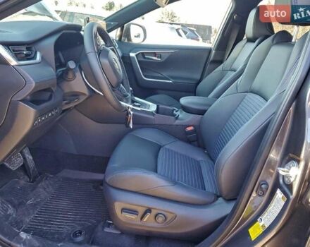 Тойота РАВ 4, объемом двигателя 2.49 л и пробегом 4 тыс. км за 13000 $, фото 6 на Automoto.ua