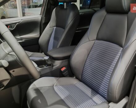 купити нове авто Тойота РАВ 4 2025 року від офіційного дилера Тойота Центр Чернігів «Соллі-Плюс» Тойота фото