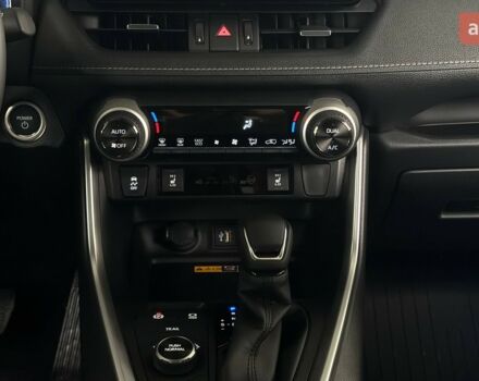 Тойота РАВ 4, об'ємом двигуна 2.49 л та пробігом 0 тис. км за 46453 $, фото 6 на Automoto.ua