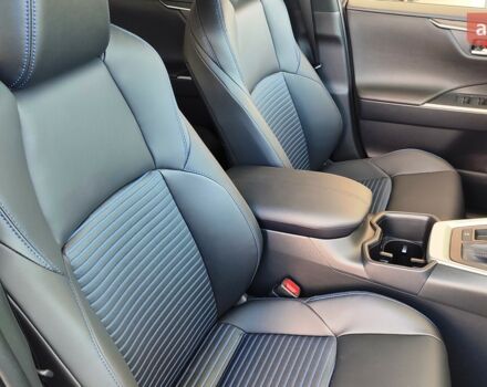 купить новое авто Тойота РАВ 4 2025 года от официального дилера Тойота Центр Чернігів «Соллі-Плюс» Тойота фото