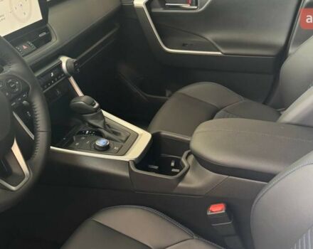 Тойота РАВ 4, об'ємом двигуна 2.49 л та пробігом 0 тис. км за 41930 $, фото 15 на Automoto.ua