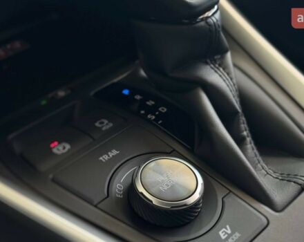 Тойота РАВ 4 2025 у Хмельницькому на Automoto.ua Тойота РАВ 4, об'ємом двигуна 2.49 л та пробігом 0 тис. км за 52068 $, фото 12 на Automoto.ua