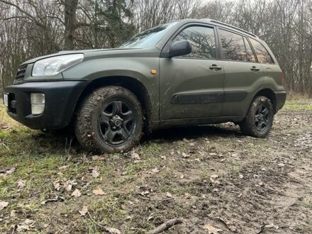 Тойота РАВ 4, об'ємом двигуна 2 л та пробігом 425 тис. км за 3500 $, фото 1 на Automoto.ua