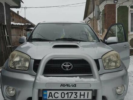 Тойота РАВ 4 2004 в Житомире на Automoto.ua Тойота РАВ 4, объемом двигателя 2 л и пробегом 309 тыс. км за 7200 $, фото 1 на Automoto.ua
