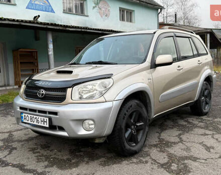 Тойота РАВ 4, об'ємом двигуна 2 л та пробігом 219 тис. км за 7500 $, фото 1 на Automoto.ua