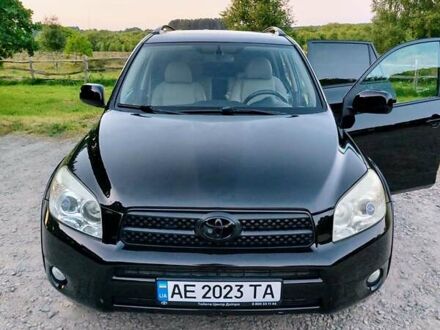 Тойота РАВ 4 2006 в Днепре (Днепропетровске) на Automoto.ua Тойота РАВ 4, объемом двигателя 2.4 л и пробегом 213 тыс. км за 11000 $, фото 1 на Automoto.ua