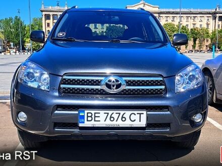Тойота РАВ 4 2007 в Николаеве на Automoto.ua Тойота РАВ 4, объемом двигателя 2.2 л и пробегом 215 тыс. км за 11500 $, фото 1 на Automoto.ua