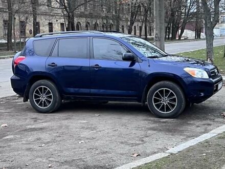 Тойота РАВ 4 2007 в Николаеве на Automoto.ua Тойота РАВ 4, объемом двигателя 2.36 л и пробегом 279 тыс. км за 9800 $, фото 1 на Automoto.ua