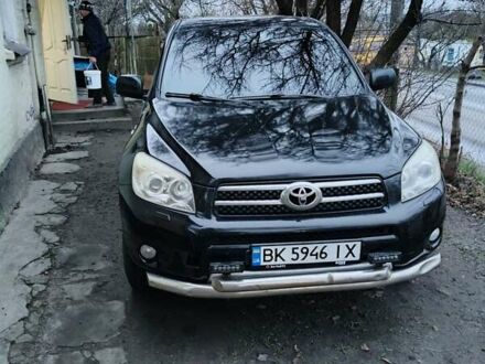 Тойота РАВ 4, об'ємом двигуна 2.23 л та пробігом 318 тис. км за 9669 $, фото 1 на Automoto.ua