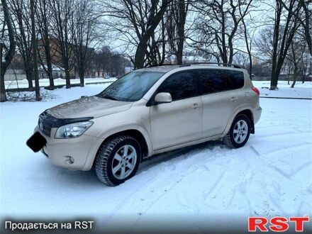 Тойота РАВ 4, объемом двигателя 2.4 л и пробегом 242 тыс. км за 10500 $, фото 1 на Automoto.ua