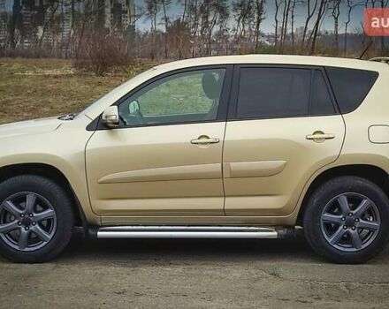 Тойота РАВ 4, об'ємом двигуна 2 л та пробігом 242 тис. км за 10990 $, фото 1 на Automoto.ua