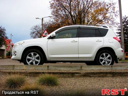 Тойота РАВ 4, объемом двигателя 2 л и пробегом 156 тыс. км за 11500 $, фото 1 на Automoto.ua